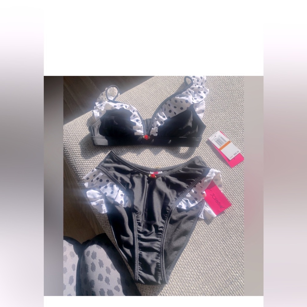Pin-up Betsey Johnson Ruffle Swimsuit 😻💕✨